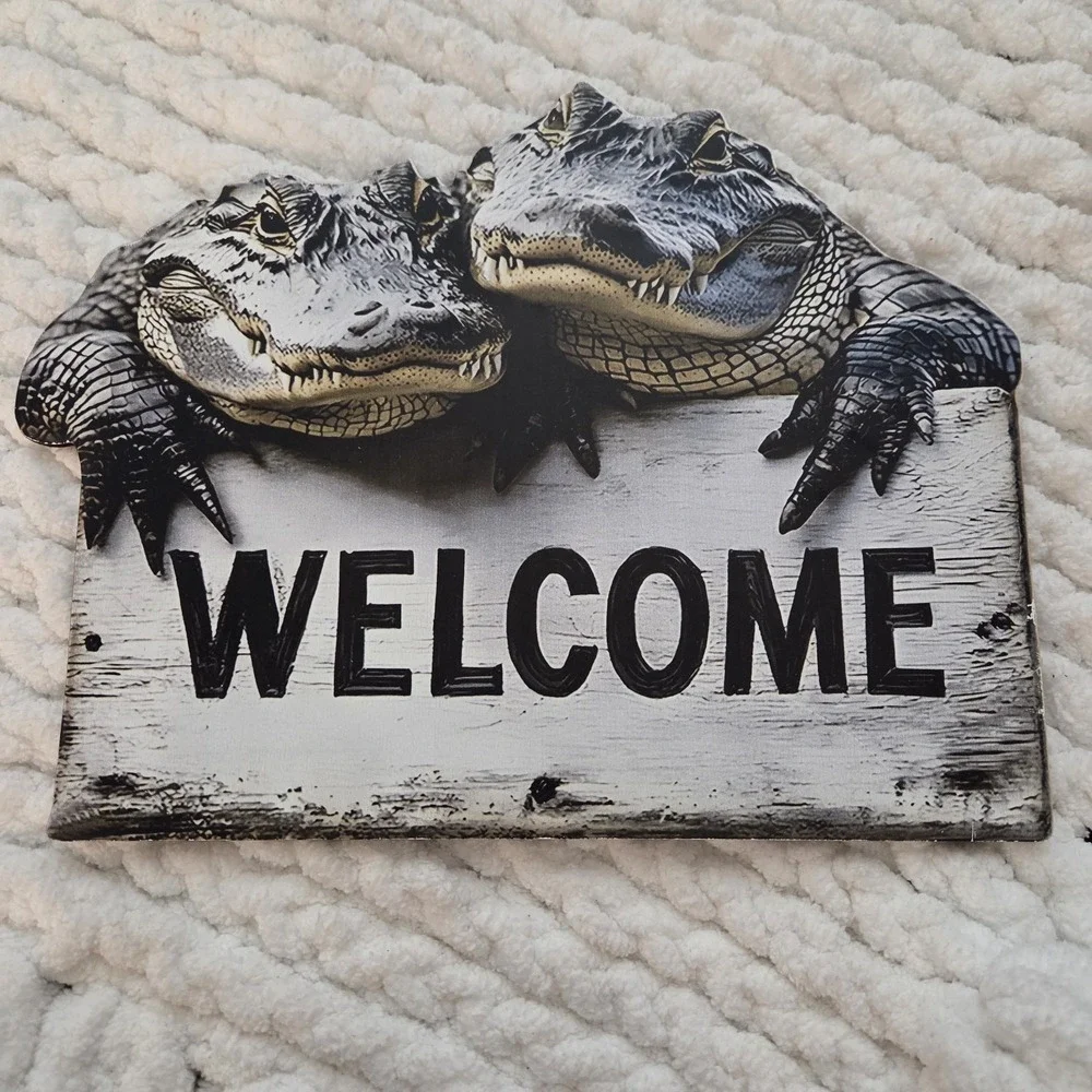 Alligator Crocodile Welcome Wooden Sign Plaque 9x12 Inch Louisiana Swamp Decor